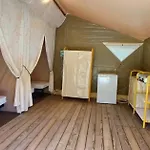 Camping 3 Etoiles - Piscine Chauffee - Perigord Vert