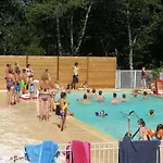 Zecamping 3 étoiles Parc Aquatique Pet Friendly Jacuzzi Camping