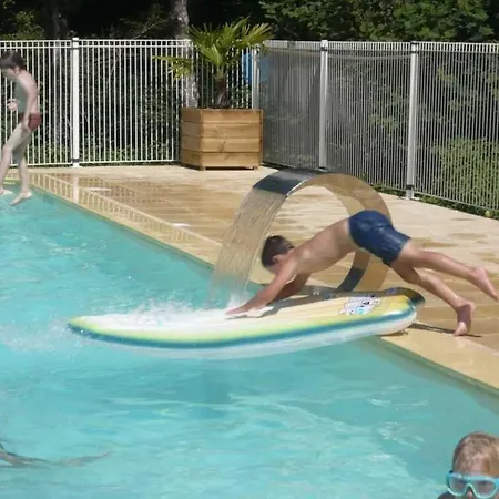 3 Etoiles - Parc Aquatique - Ccbbaia Pommier