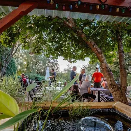 3 Etoiles - Parc Aquatique - Ccbbaia Pommier