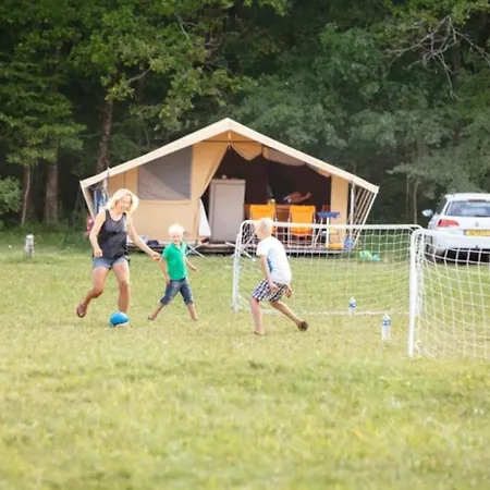 3 Etoiles - Parc Aquatique - Ccbbaia * Pommier