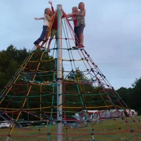 3 Etoiles - Parc Aquatique - Ccbbaia キャンプ場 Pommier
