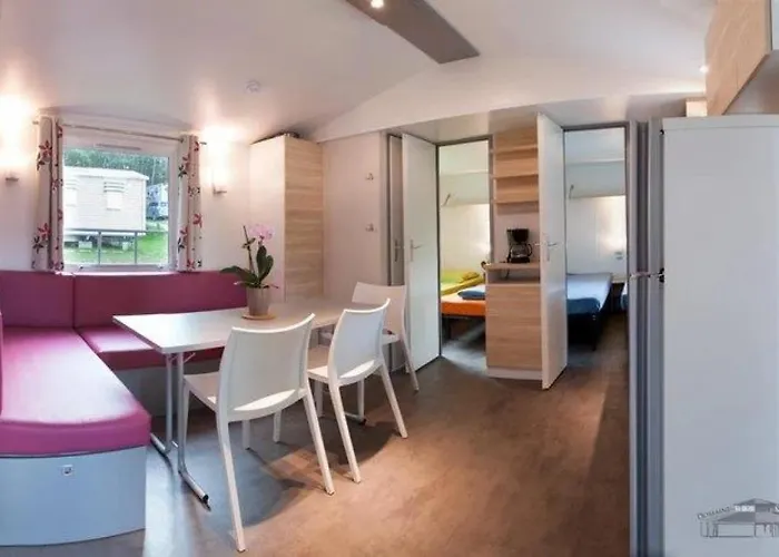 3 Etoiles - Parc Aquatique - Ccbbaia キャンプ場