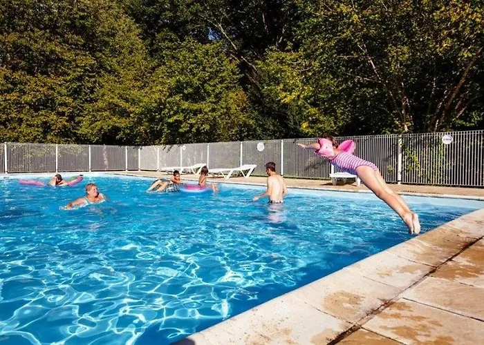 3 Etoiles - Parc Aquatique - Ccbbaia * Pommier