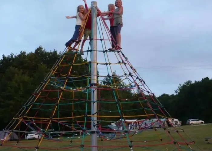 Zecamping 3 Etoiles Parc Aquatique Pet Friendly Jacuzzi Camping Saint-Sulpice-de-Mareuil